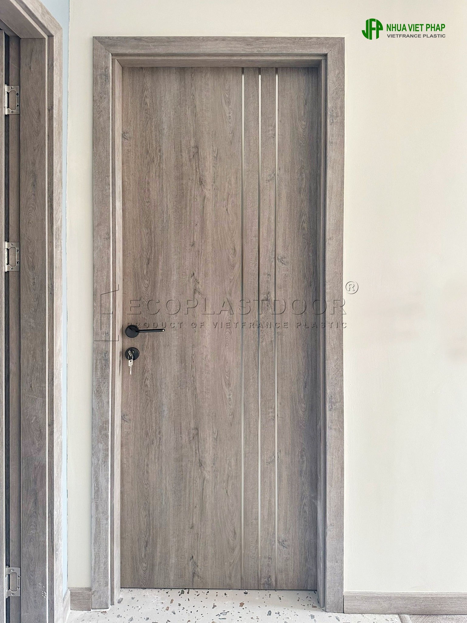 Cửa composite việt pháp FP04